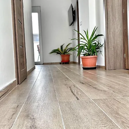 Apartment Malomfeszek *