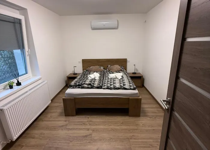 Malomfeszek * טפולצה