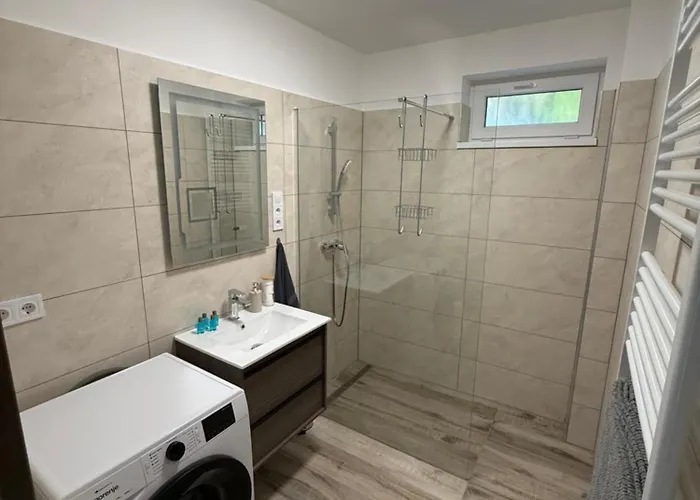 Malomfeszek * טפולצה